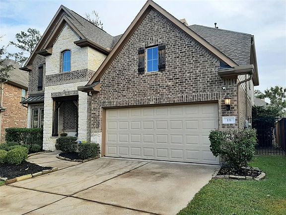 4th image of 18 Cohasset Pl