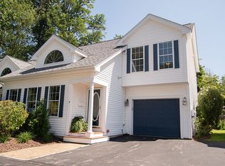 9 Belmont Dr, Milford, NH 03055