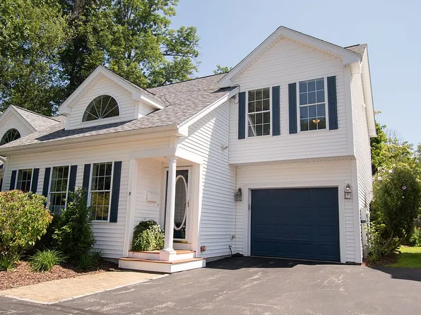 9 Belmont Dr, Milford, NH 03055