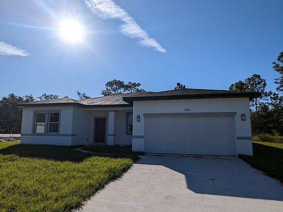 4th image of 508 Saint Johns Ct