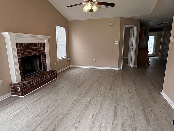 2nd image of 10628 Red Bud Ct