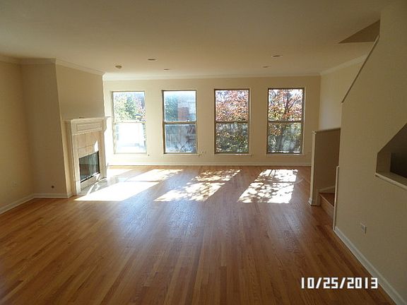 4th image of 1501 N Clybourn Ave