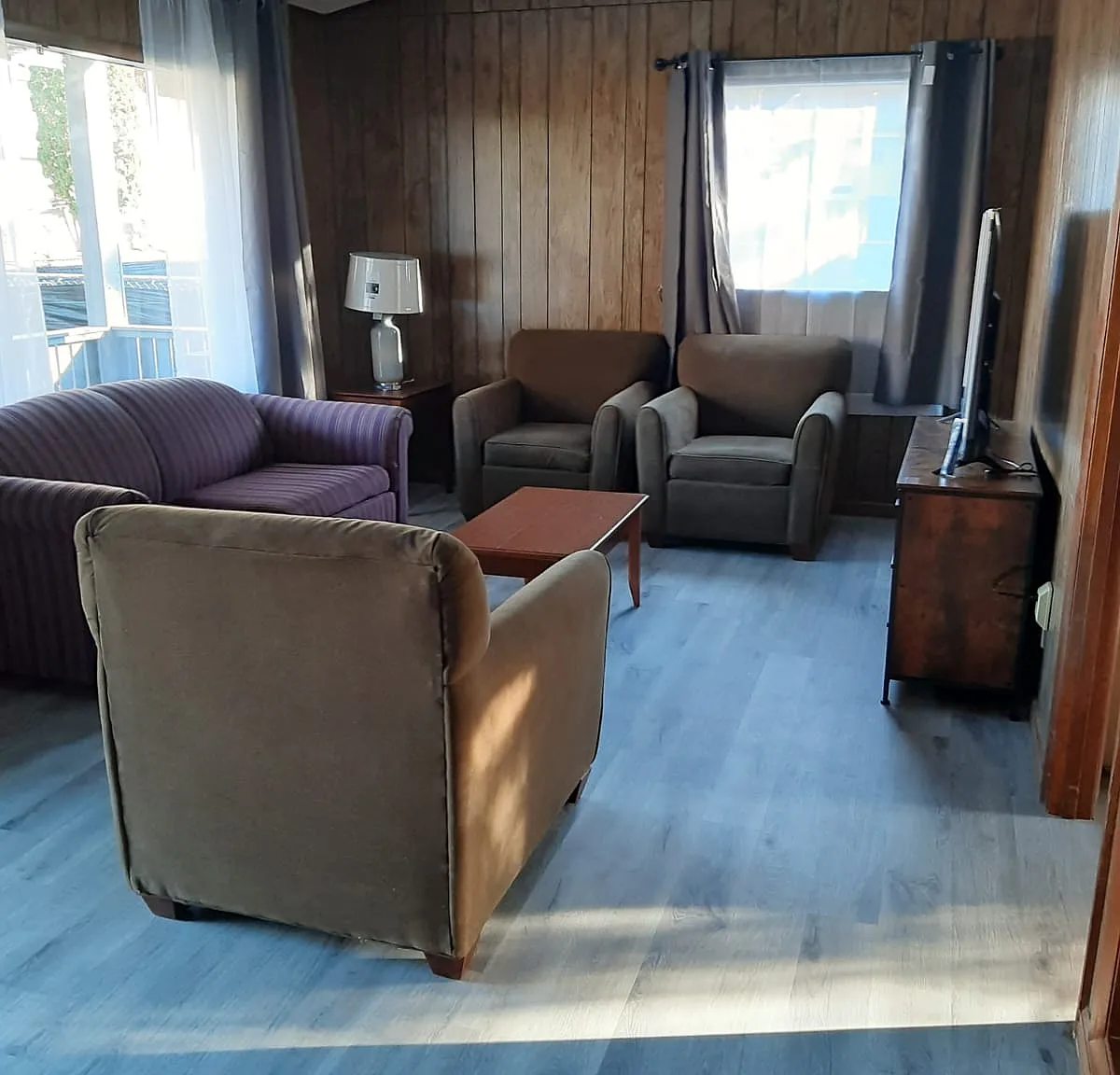 2 bed, 1.5 bath, 925 sqft, $2,000 — Photo 2