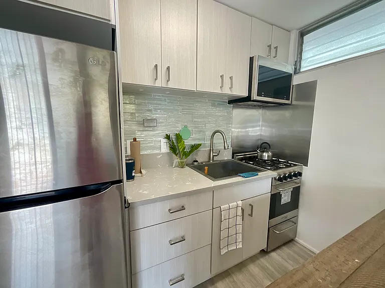1867 Kaioo Dr #110 — Photo 11