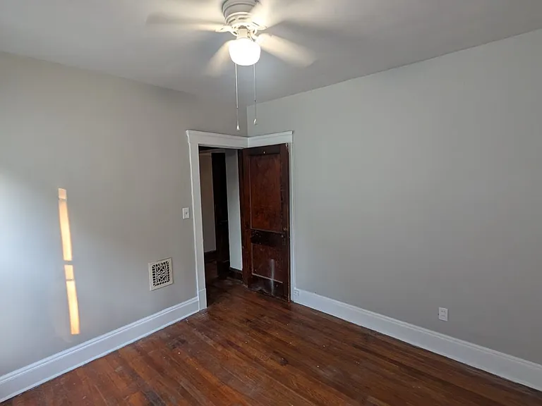 1280 Fry Ave #UP — Photo 10