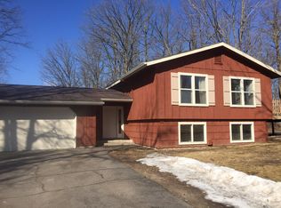 990 Range Line Rd, Grand Rapids, MN 55744