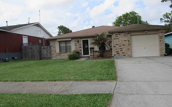 3rd image of 2205 Northbrook Dr
