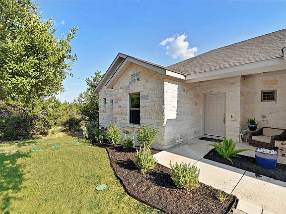 3rd image of 1302 Ponderosa Bnd