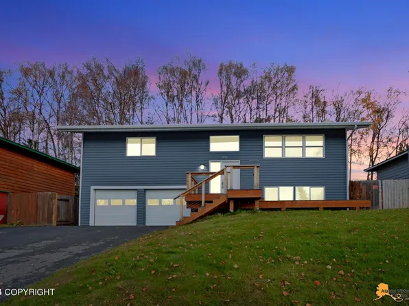 5041 Southampton Dr, Anchorage, AK 99503