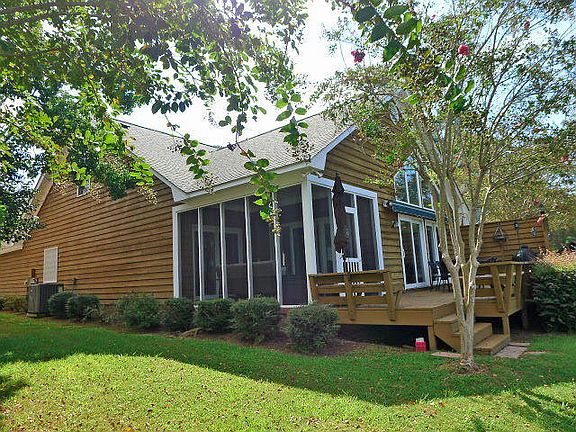 3rd image of 54 Shoreline Ct