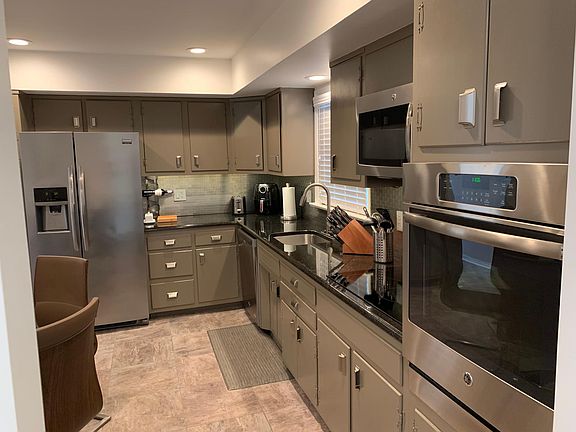 Beautifully Updated Kitchen