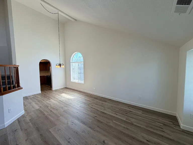1311 Saint Francis Dr — Photo 7