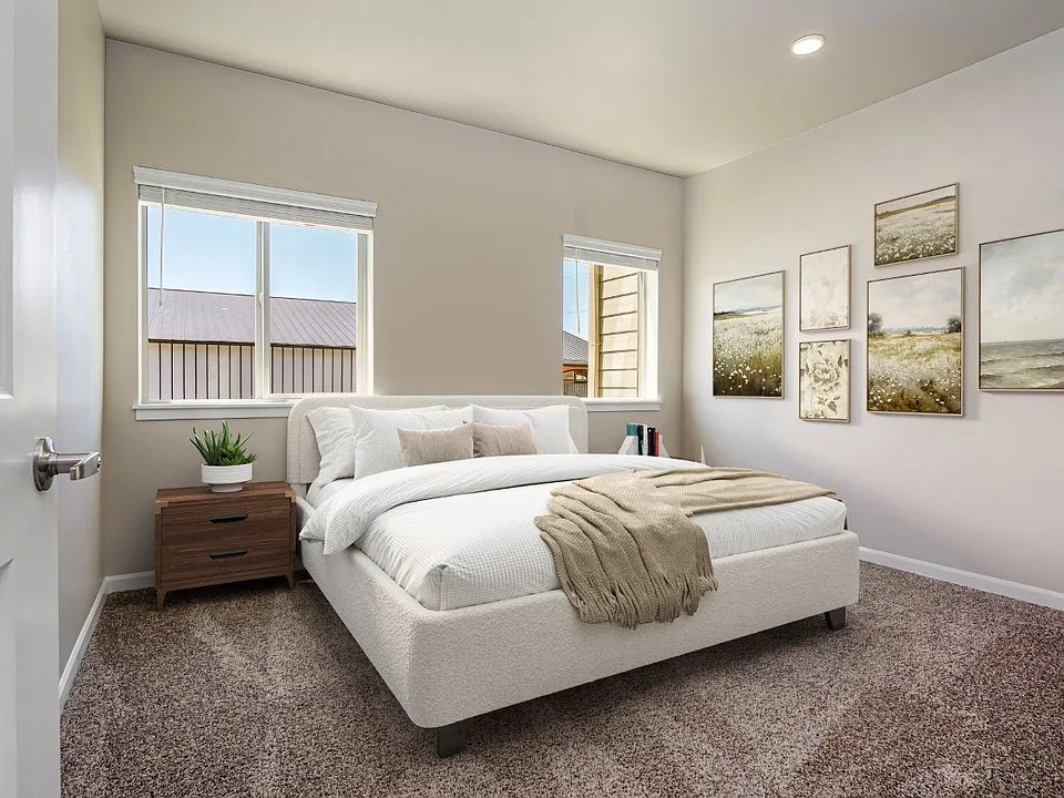 Roomy bedroom perfect for a king sized bed