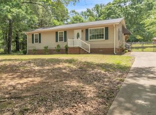 107 Brookforest Dr #A, Belton, SC 29627