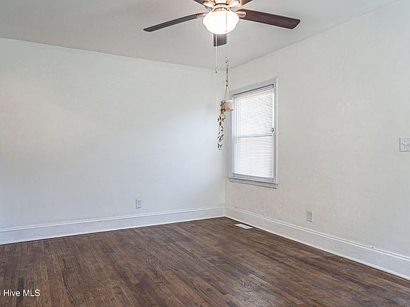 4th image of 1011 Anarine Road