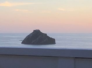 1405 Beach Loop Dr SW, Bandon, OR 97411