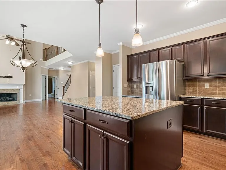 2180 Hilltop Overlook Way — Photo 4