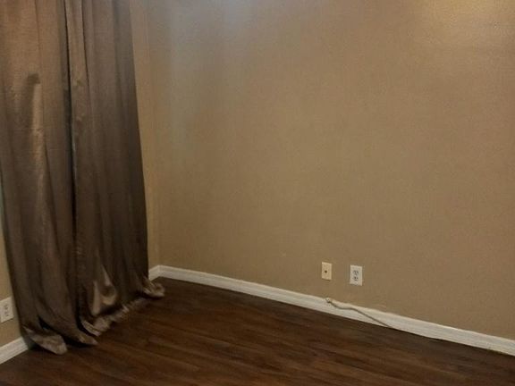 5th image of 716 Briny Ave #103