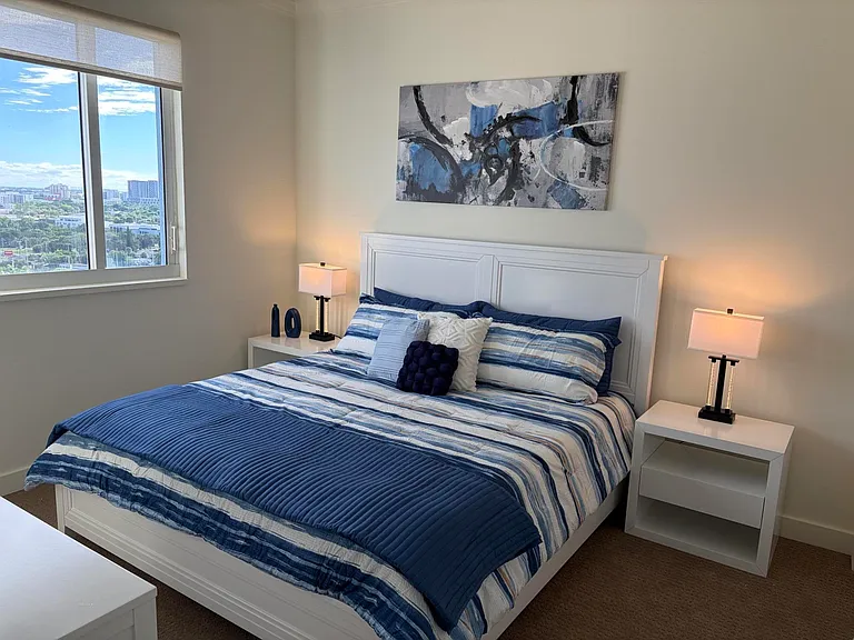1551 N Flagler Dr — Photo 12
