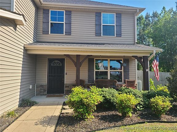 3rd image of 139 Spillburg Ct