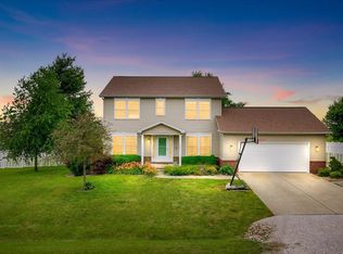 320 Talofa Dr, Carlock, IL 61725