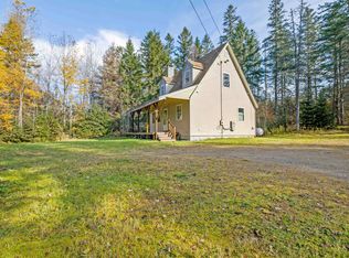 17 Marquis Dr, Colebrook, NH 03576