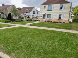 3167 N 81st St, Milwaukee, WI 53222