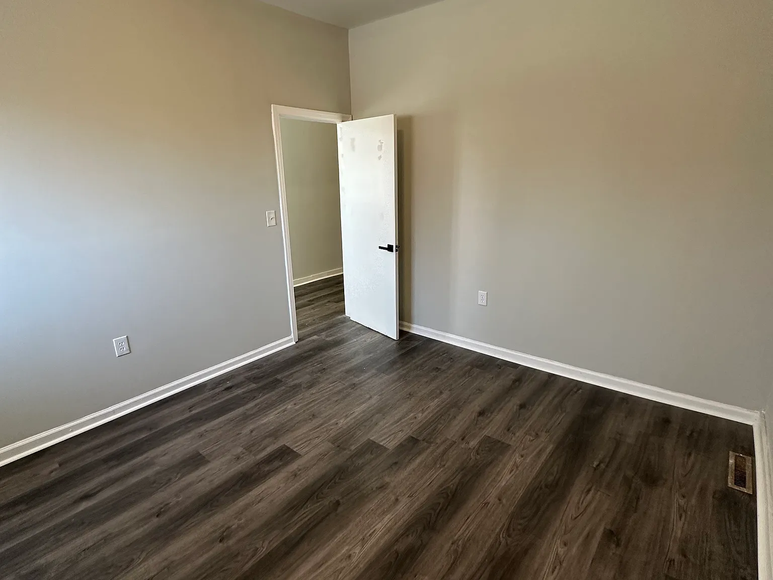 1 bed, $1,450 — Photo 3