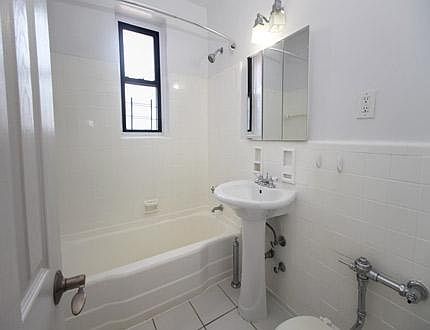 2nd image of 5733 Xenia St