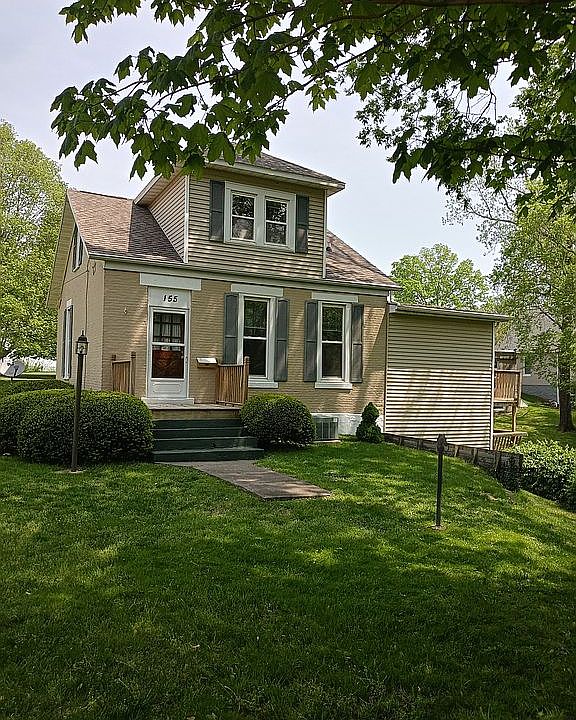 1st image of 155 Van Buren St