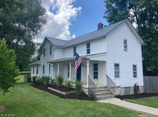 17322 Kinsman Rd, Middlefield, OH 44062