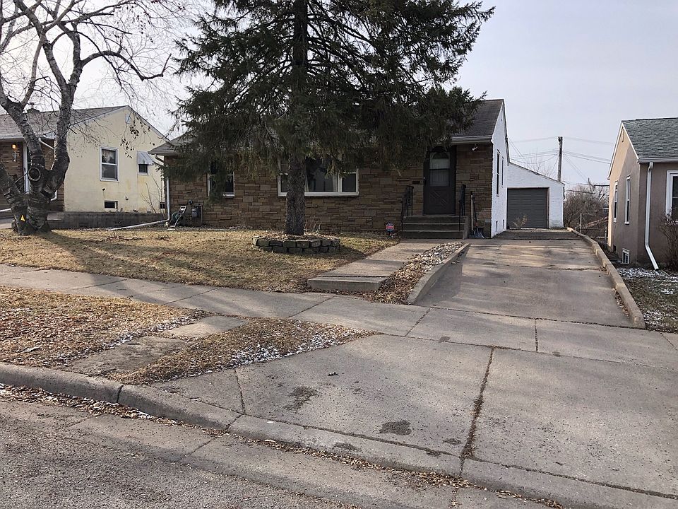 1st image of 2236 Fremont Ave E