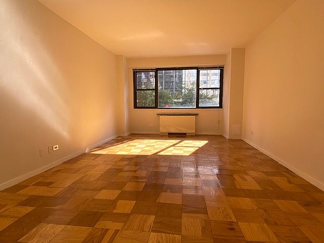 1st image of 300 W 55th St APT 2K