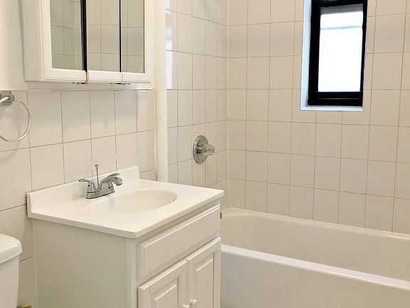5th image of 711 Ocean Ave APT 3F