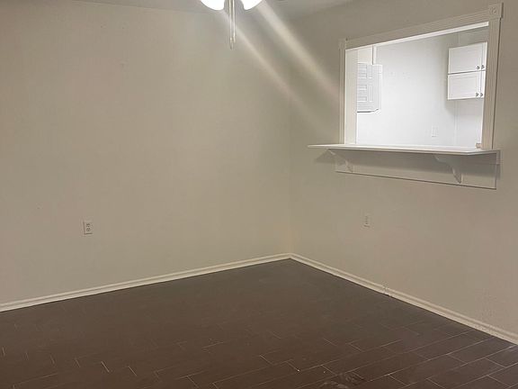 2nd image of 3821 Prytania St APT 8