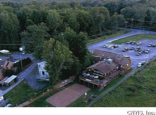 7459 W Murray Dr, Cicero, NY 13039