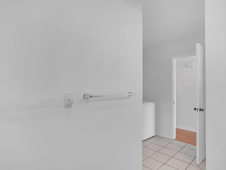 7845 Boca Ciega Dr #A — Photo 30