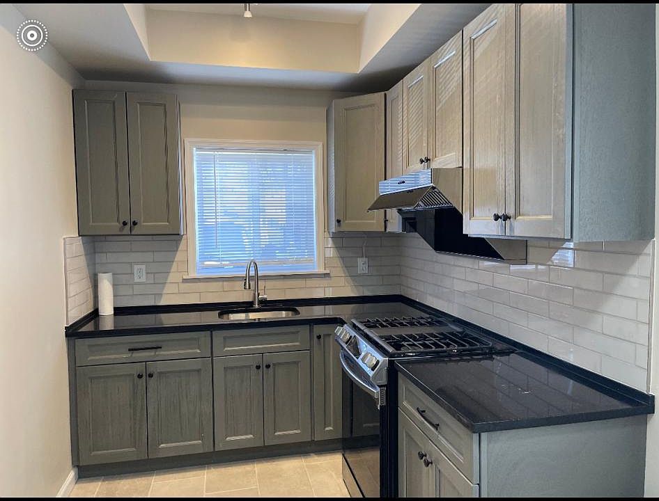 1st image of 54 Furness Pl