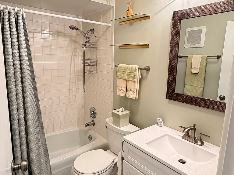 9448 Bay Colony Dr #3S — Photo 4