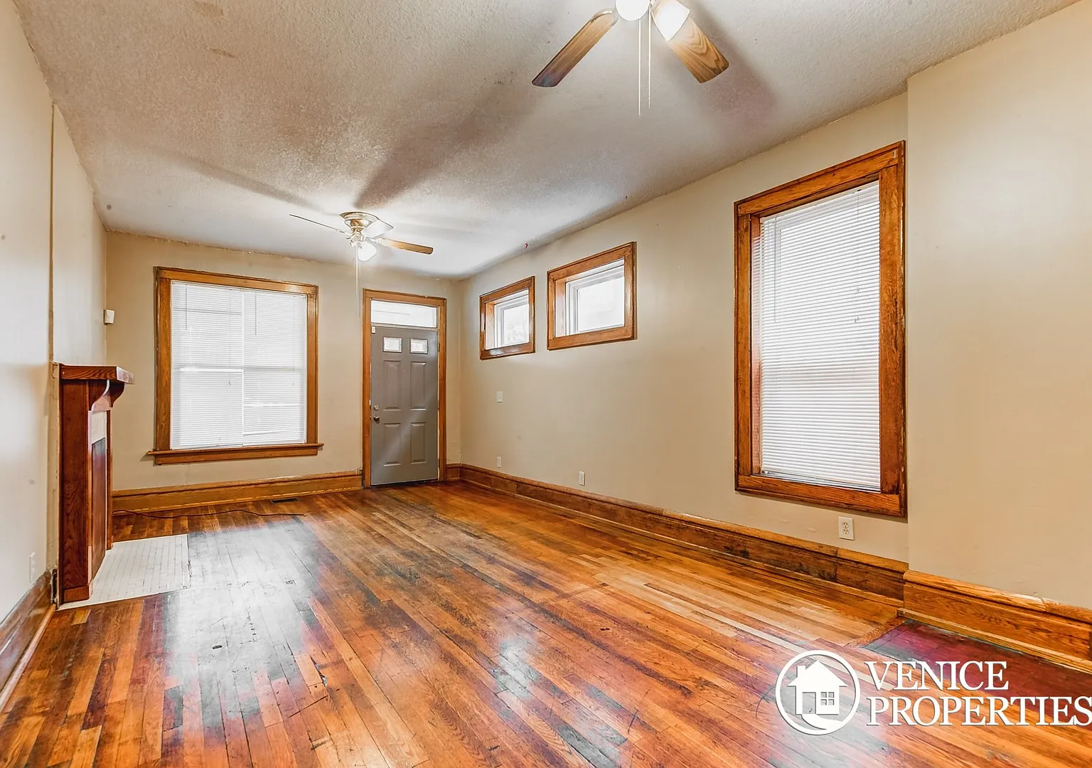 5 Bedroom on OSU Campus — Photo 3