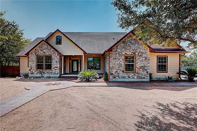 1st image of 50802 Indian Creek Dr