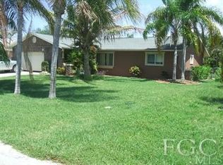 225 SW 34th Ter, Cape Coral, FL 33914
