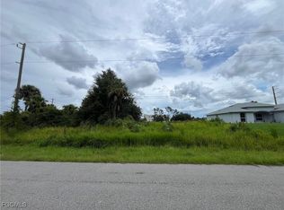 Maddock Cir, North port, FL 34286