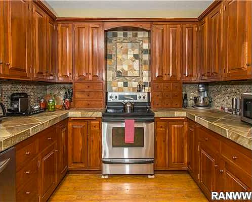 2nd image of 6449N 330th Street