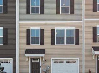 95 Rhea Dr, Martinsburg, WV 25403