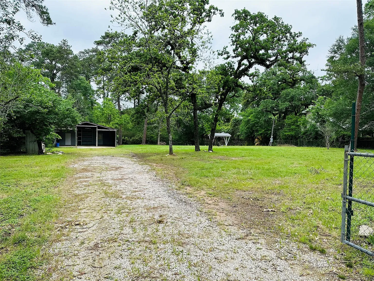 Studio, 1272 sqft, $2,500 — Photo 1