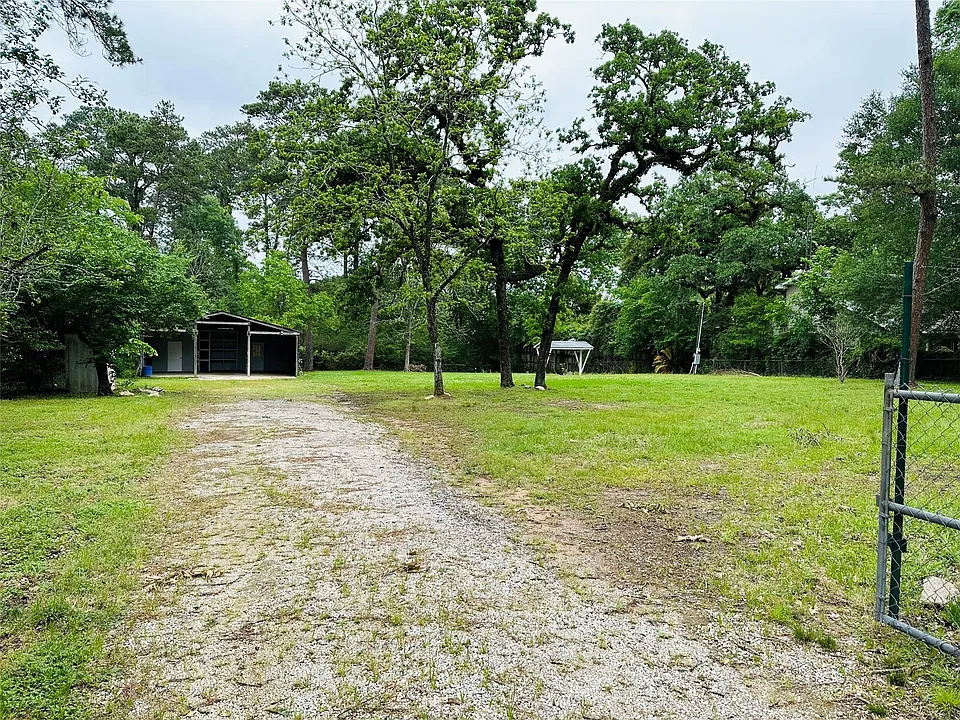 4018 E Mossy Oaks Rd