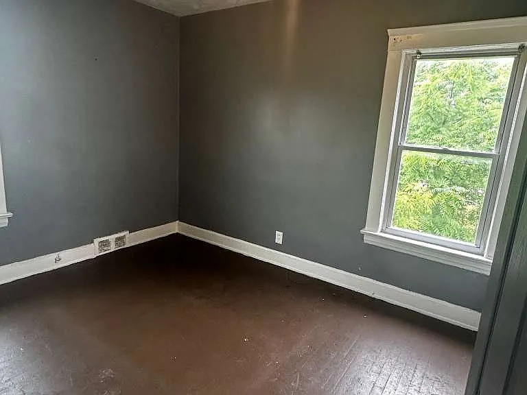 11506 Ohlman Ave #2 — Photo 4