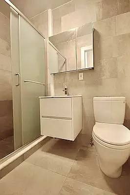 Rented by REAL New York | media 16