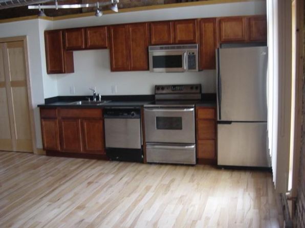 109 E Allegan St APT 201